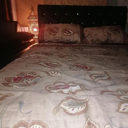 Heavenly Nights Guest House Σέφιλντ Δωμάτιο φωτογραφία