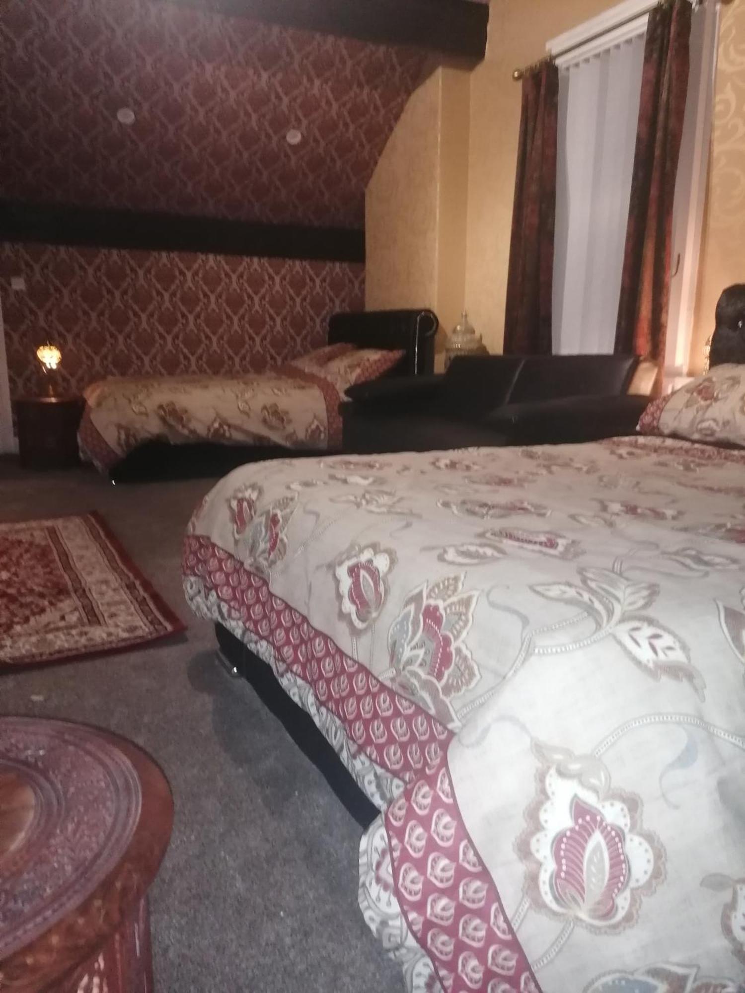 Heavenly Nights Guest House Σέφιλντ Δωμάτιο φωτογραφία