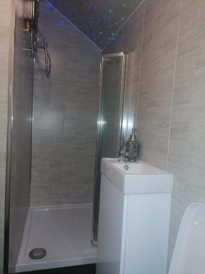 Heavenly Nights Guest House Σέφιλντ Εξωτερικό φωτογραφία